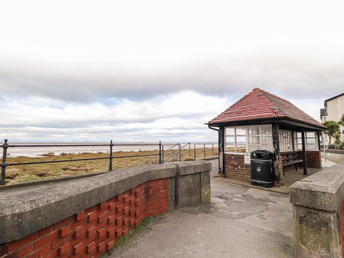 Ferry View Lejlighed Fleetwood Eksteriør billede